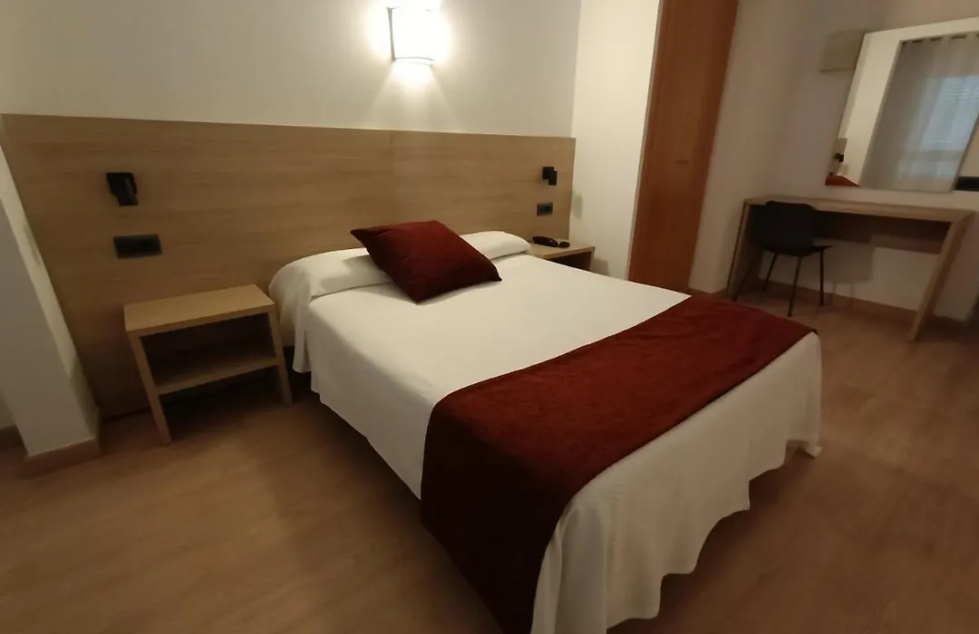 Hotel Vilobi-1